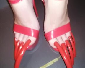 LADY L RED HIGH HEELS AND  MEGA LONG RED NAILS (video short version)