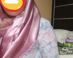 awek tudung santin