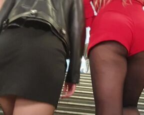 Pawg ass pantyhose legs