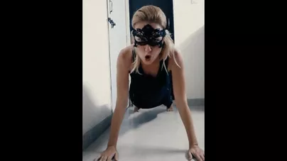 Tik Tok Stripping Push-ups Training