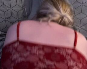 Tinder Date getting railed with orgasm in bed