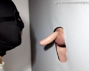 Tall boy returns to Gloryhole to give me his delicious milk.