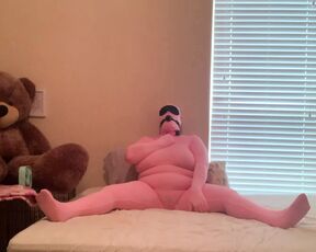 Pink Zentai BBW masturbating