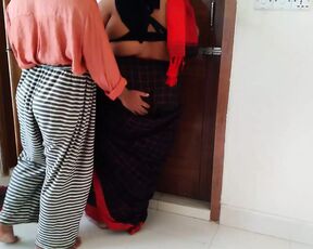 Gujarati hot priya bhabhi ko jabardasti chudai apni devar jab ghr jhado lagyi - Indian sexy big ass and big tits fucked