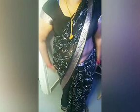 Amma's Black Saree Hip and Navel Seduction