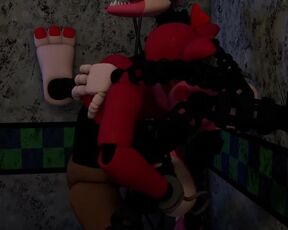 mangle finds foxy alone and horny