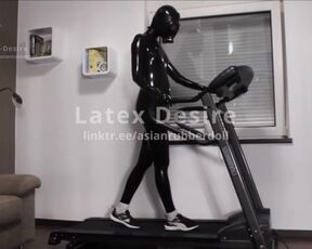 Sport in latex